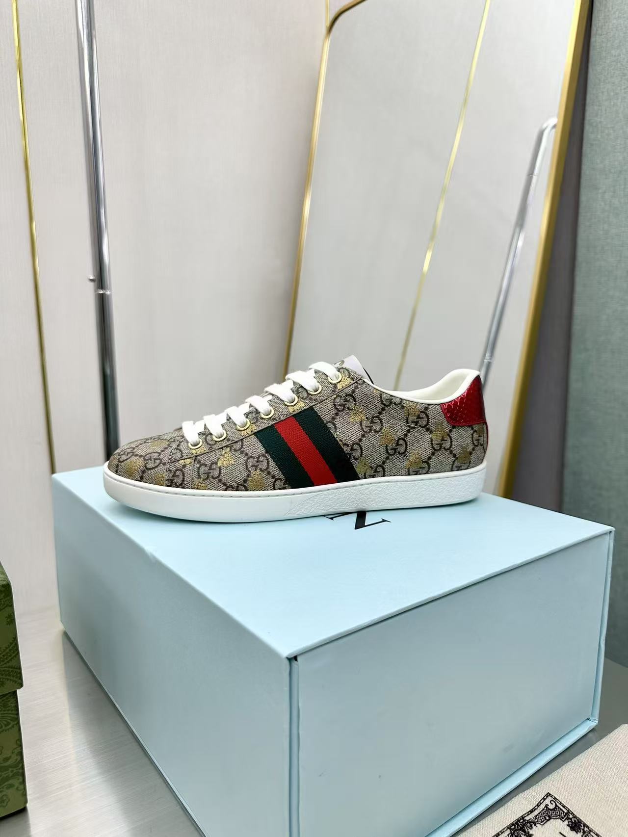 Gucci Ace GG Supreme Bees Sneaker Brown - Image 7