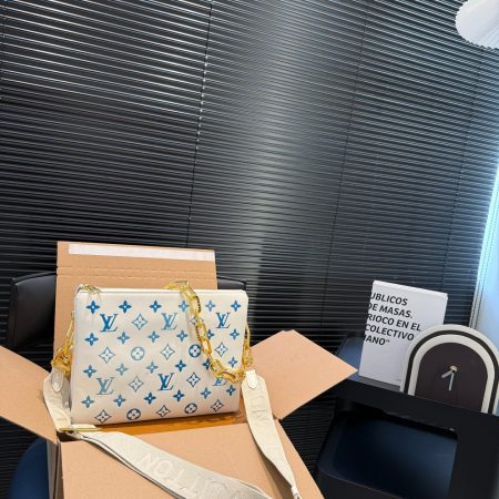 LV COUSSIN Shoulder Bag - Image 7