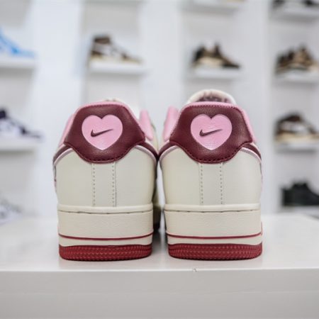 Nike Air Force 1 Low Valentine's Day (2023) FD4616-161 - Image 2