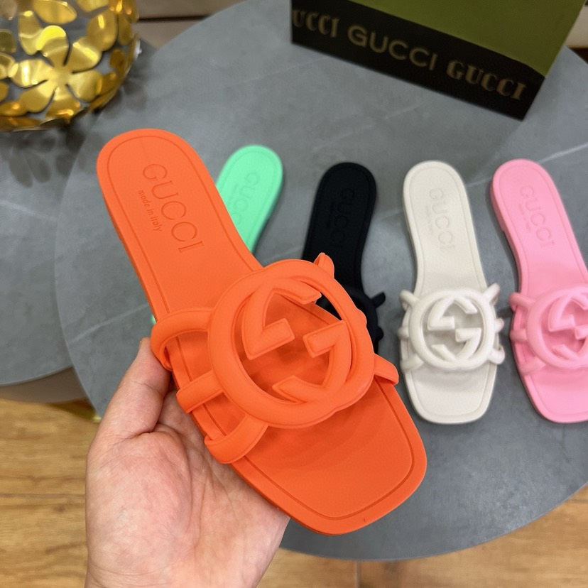 Gucci Rubber Slippers - Image 9