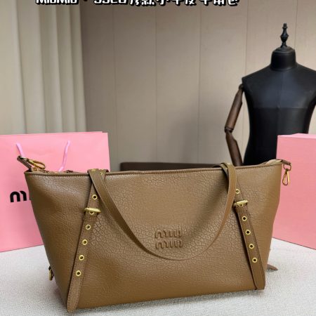 Miu Miu Shoulder Bag - Image 8