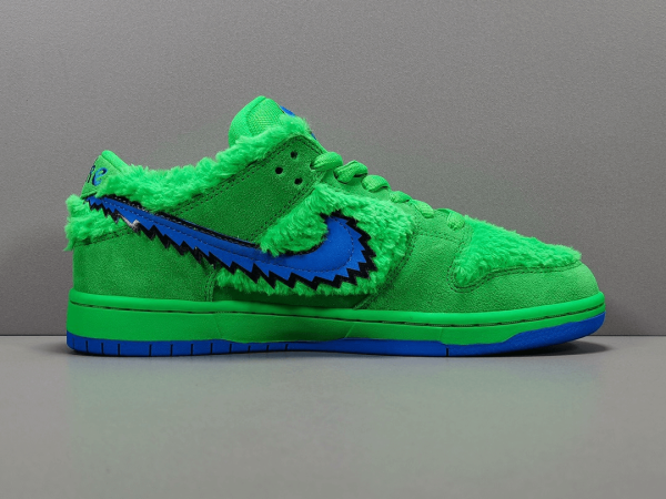 Dunk SB Low “ Green Bear"× Grateful Dead