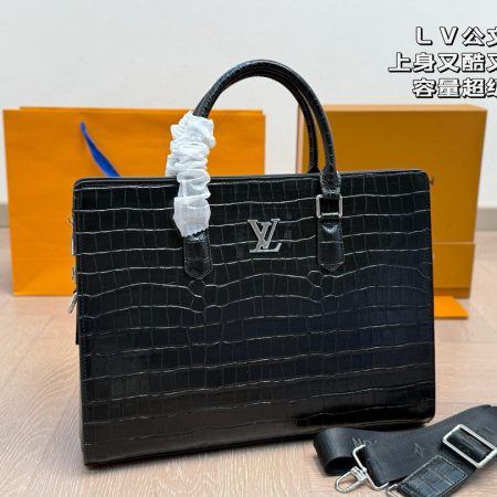 LV Men's Briefcase - Image 2