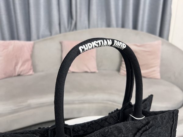 Dior Book Tote Medium D-Lace Macrame