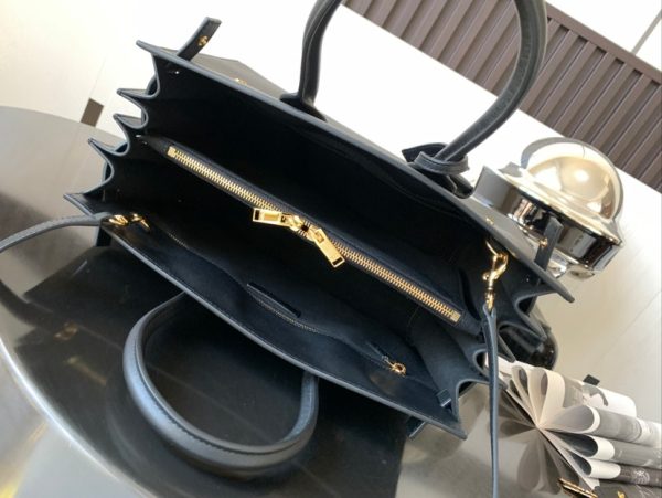 YSL SAC DE Jour In Supple Grand Bag