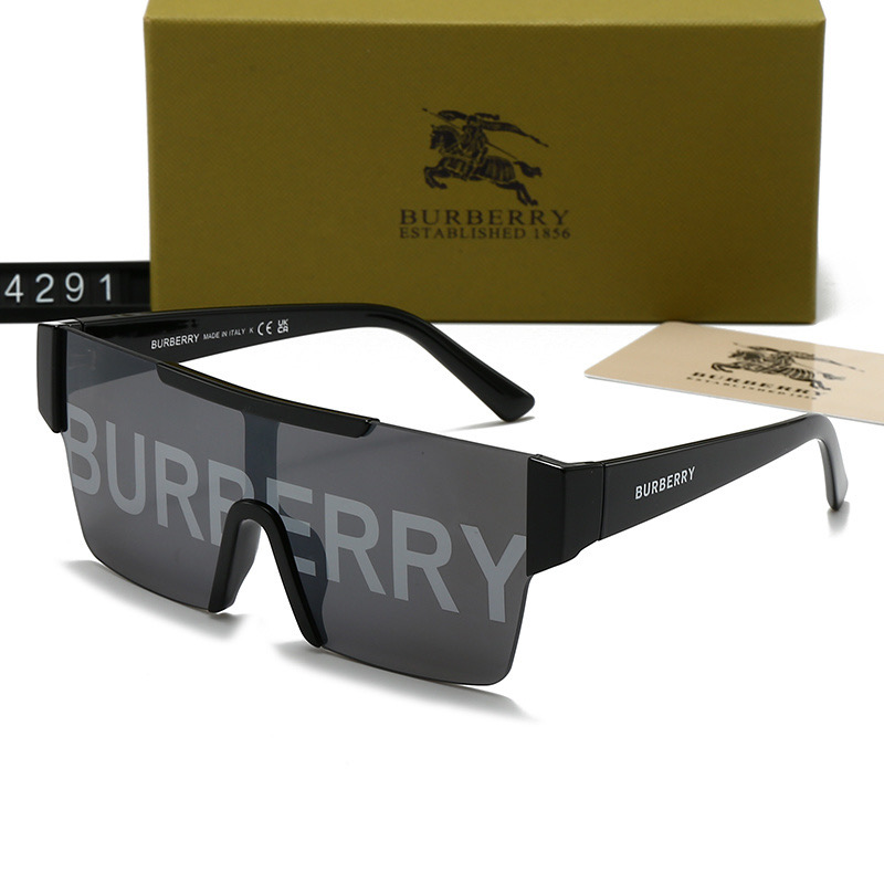 Burberry Fashionable Sunglasses - Image 4