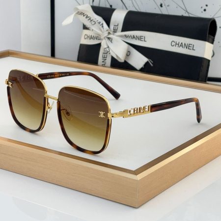 Celine  Mirror leg Stereoscopic Logo  sunglasses Top quality - Image 6