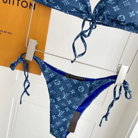 LV Two-Piece Swimsuit Swimwear - Image 3