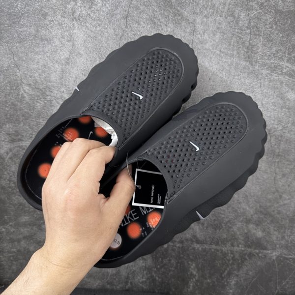 Nike Mind 001 Sneakers