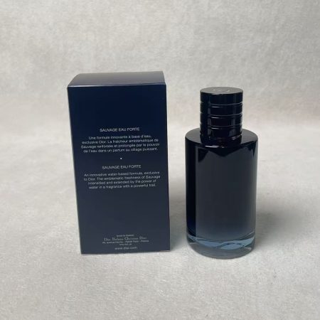 Dior Sauvage Purfume - Image 4
