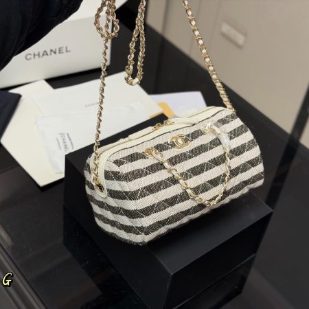 Chanel Clutch With Chain Bag - Image 7