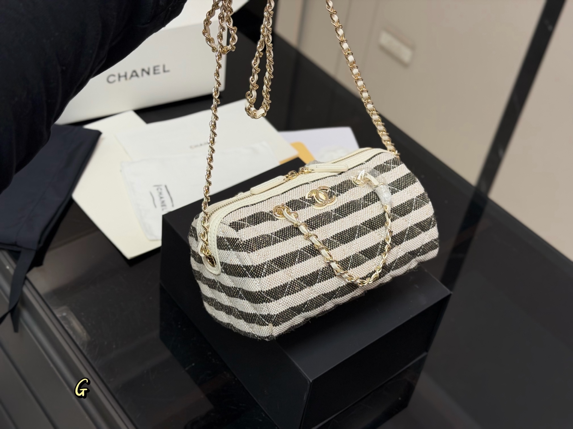 Chanel Clutch With Chain Bag - Image 7