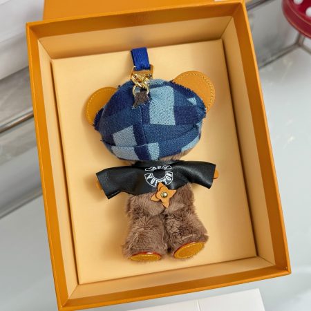 LV Accessories - Image 3