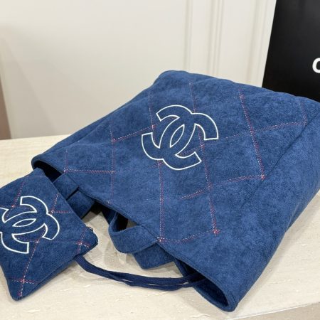 Chanel Denim Tote Bag - Image 8