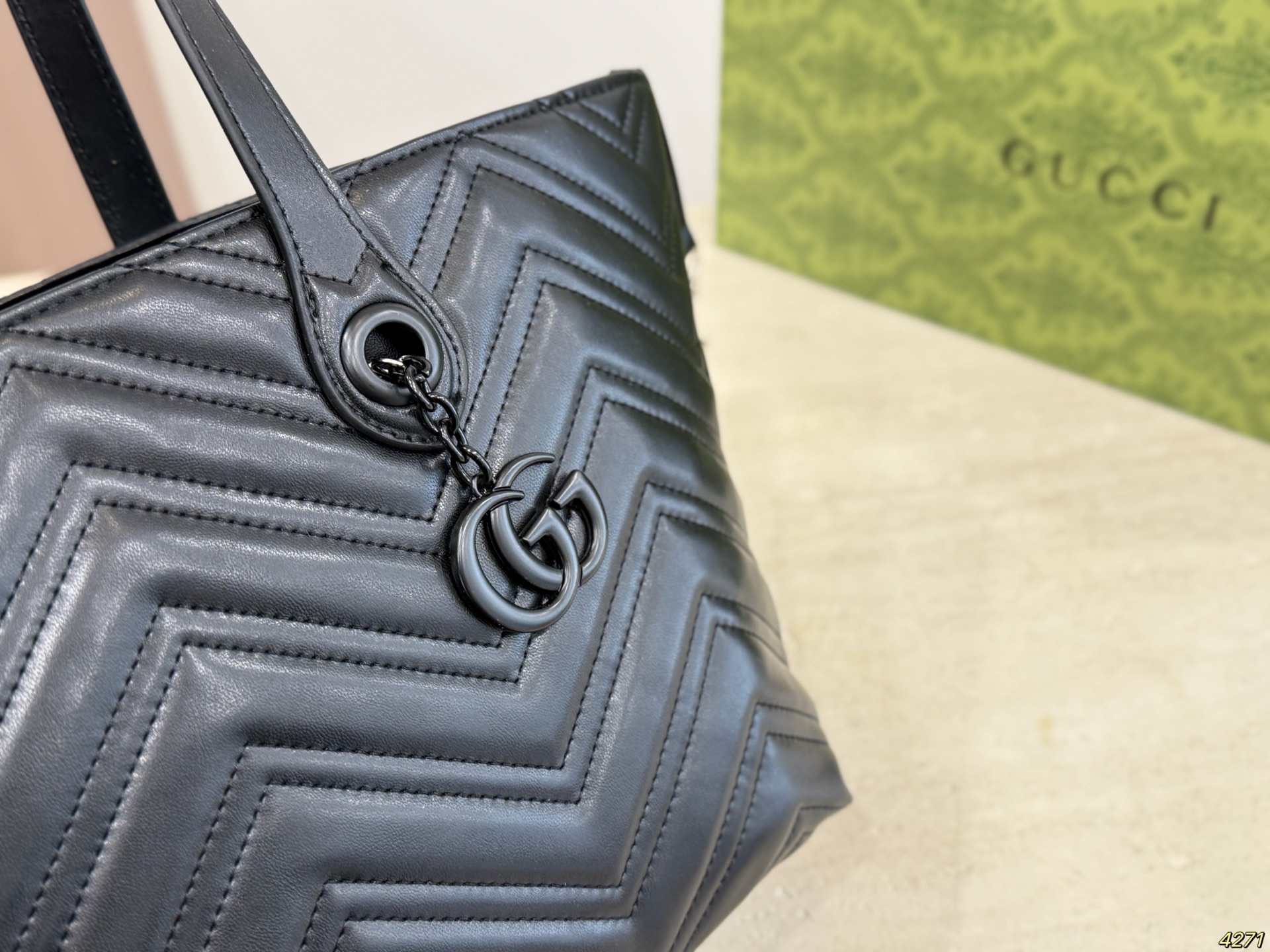 Gucci GG Marmont Tote Bag - Image 10