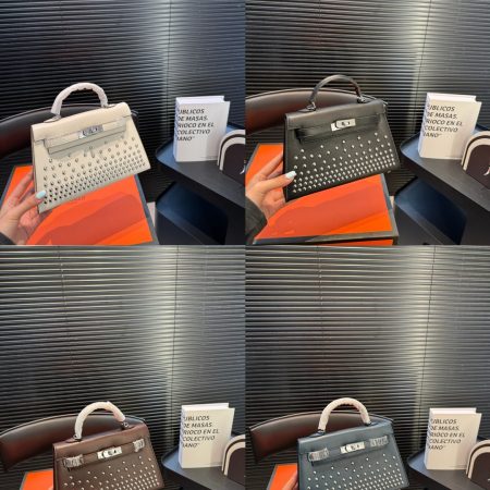 Hermès Mini Kelly 2nd Generation Black and Silver Handbag - Image 2