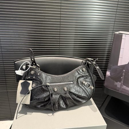 Balenciaga Half-Moon Underarm Bag - Image 4