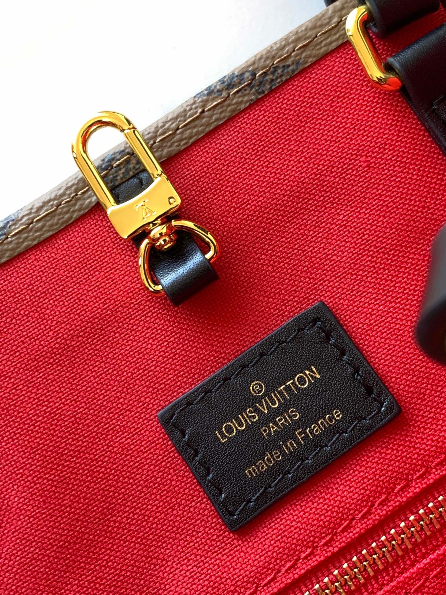 LV Onthego MM Bag - Image 3