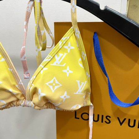LV Two-Piece Swimsuit Swimwear - Image 8
