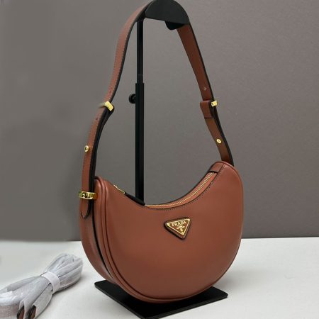 Prada Arqué Shoulder Bag - Image 4