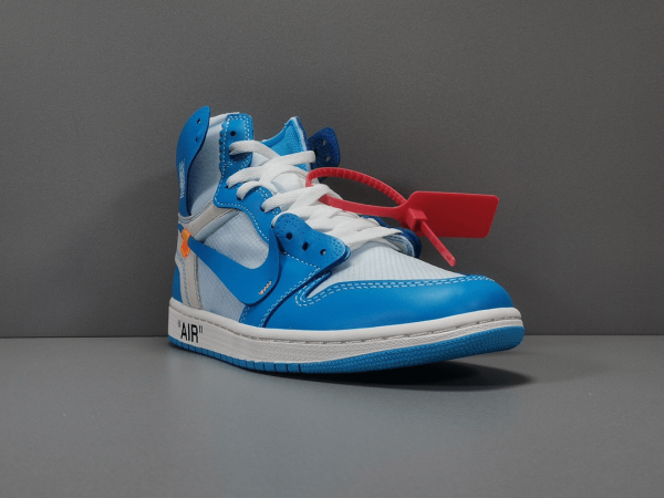 OFF-White x Jordan1 Retro OG"UNC"
