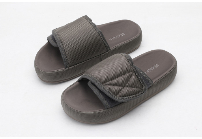 Yeezy Slide 5 - Image 1