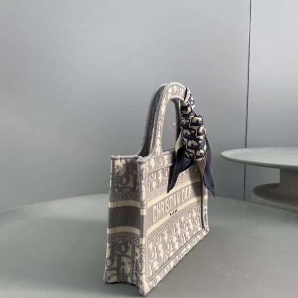 Dior Book Tote Small Gray Dior Oblique Embroidery