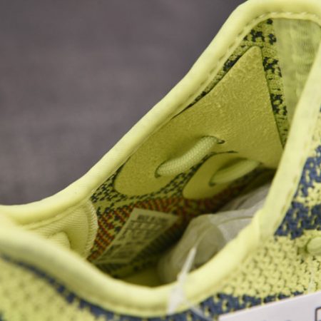 Yeezy Boost 350 V2 Semi Frozen Yellow B37572 - Image 4
