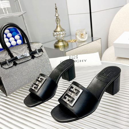 Givenchy Leather Fashion Muggles  Slide Sandal - Image 9