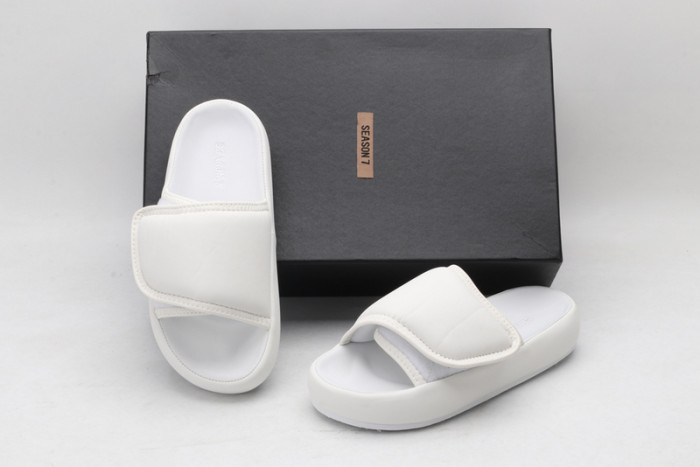 Yeezy Slide 4 - Image 8