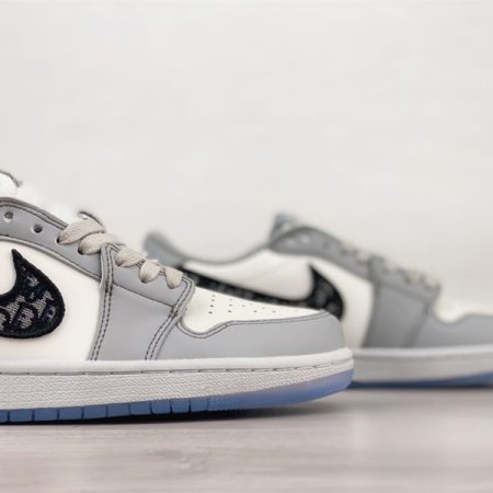 Dior x Air Jordan 1 Low CN8608-002 - Image 9