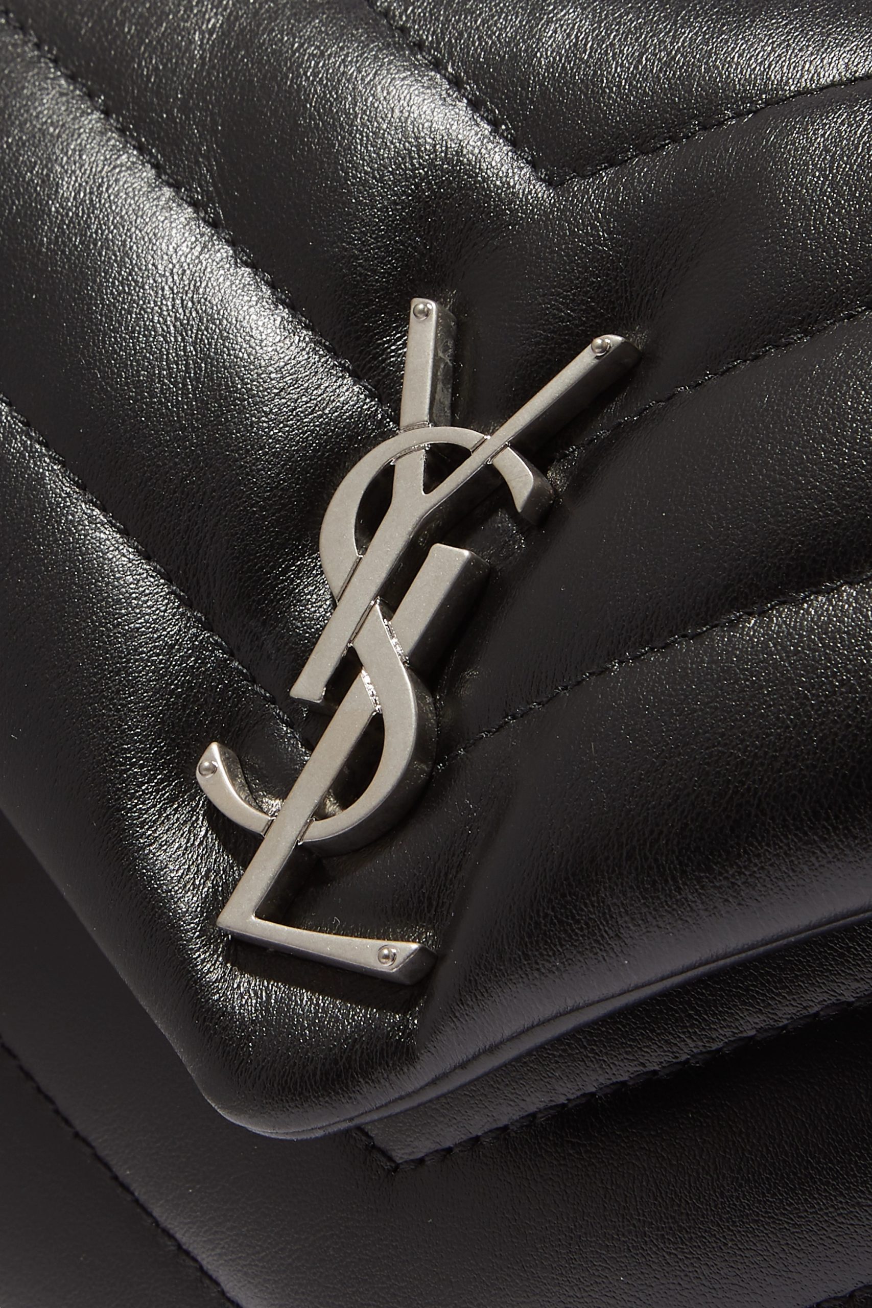SAINT LAURENT Loulou small quilted leather shoulder bag black - Image 2
