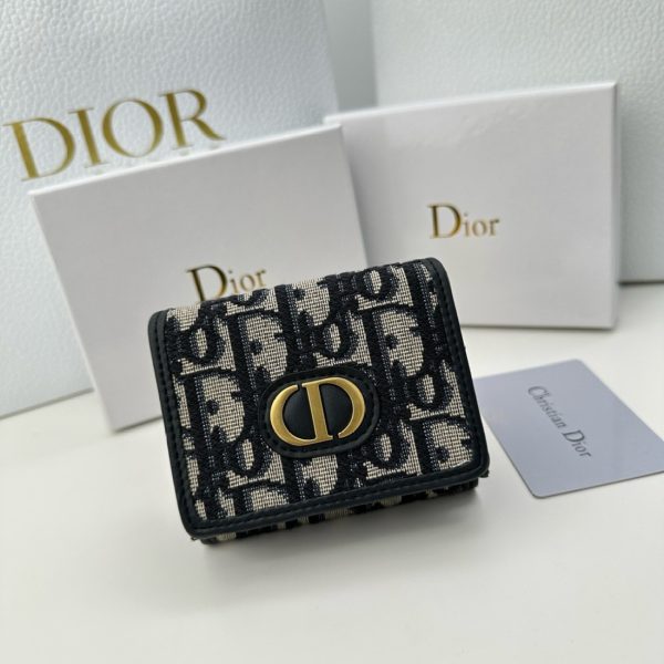 Dior 30 Montaigne Short Wallet