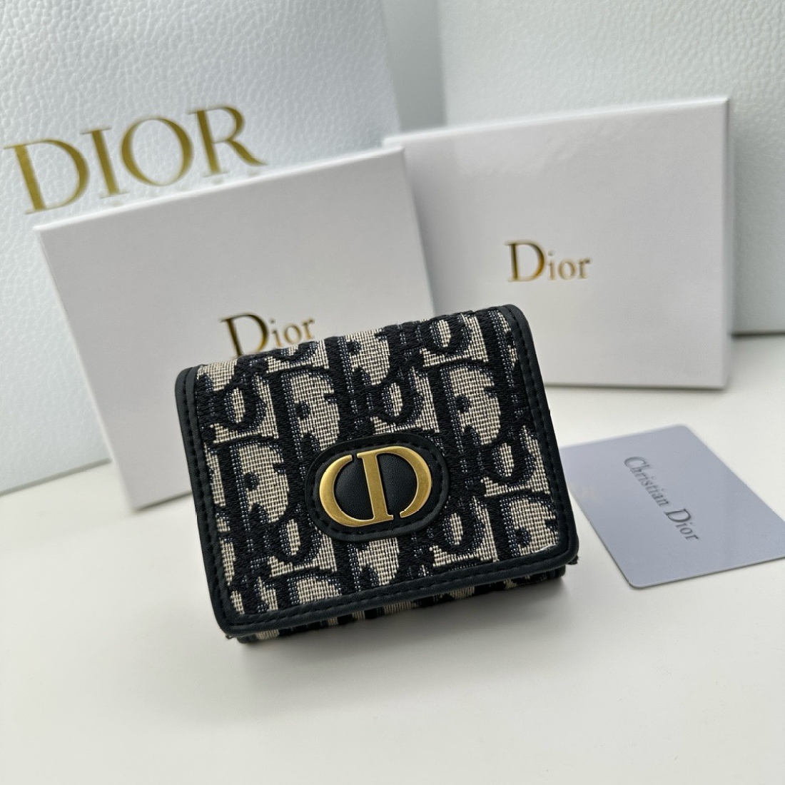 Dior 30 Montaigne Short Wallet - Image 3