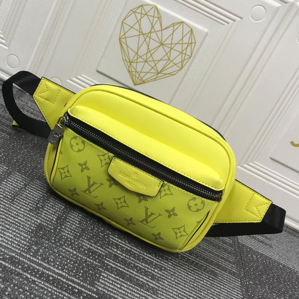 LV Outdoor Messenger Bag - Image 4