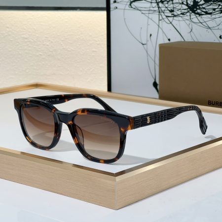 Buberry Stylish temperament Sunglasses Top quality - Image 4