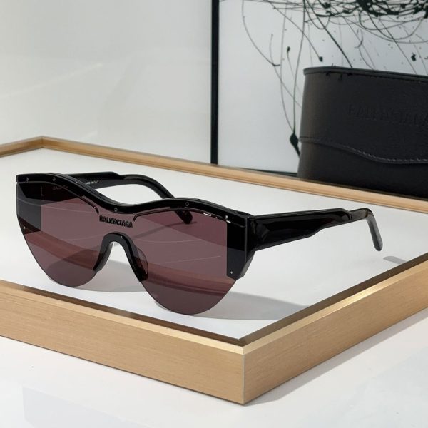 Balenciaga Mirror Logo  Sunglasses Top quality