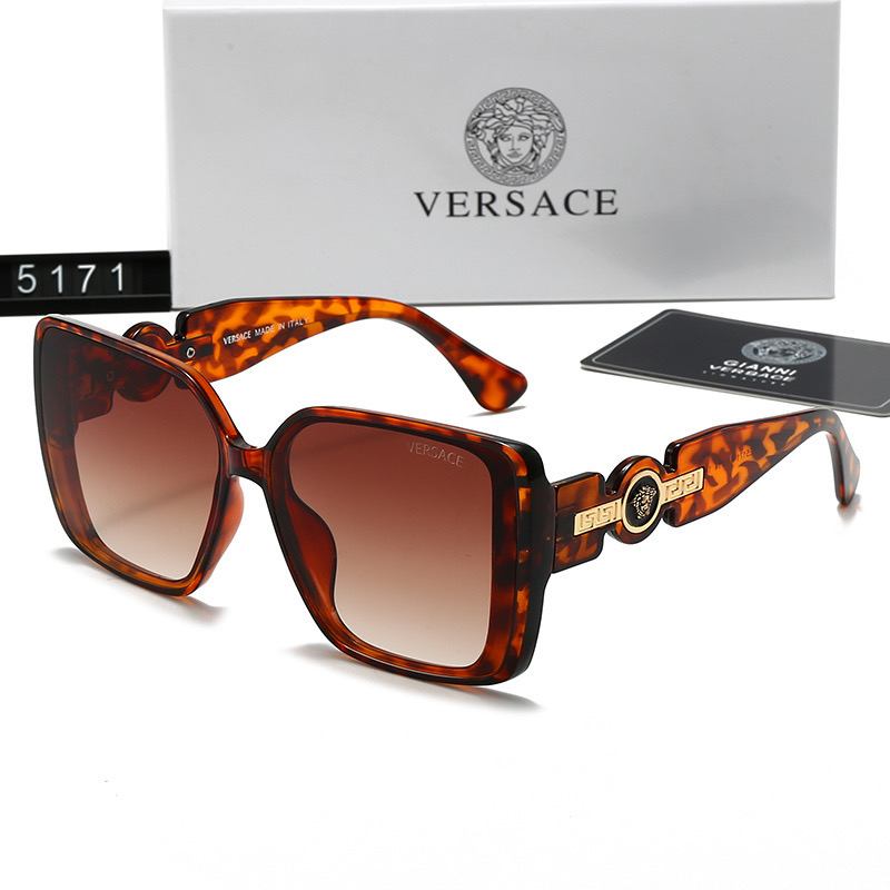 Versace Fashionable Sunglasses - Image 5