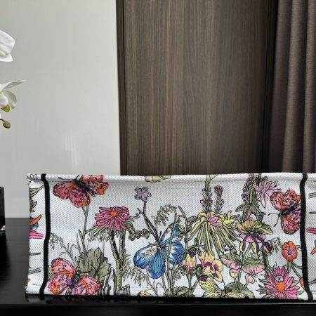 Dior Book Tote Bag Butterflies - Image 5