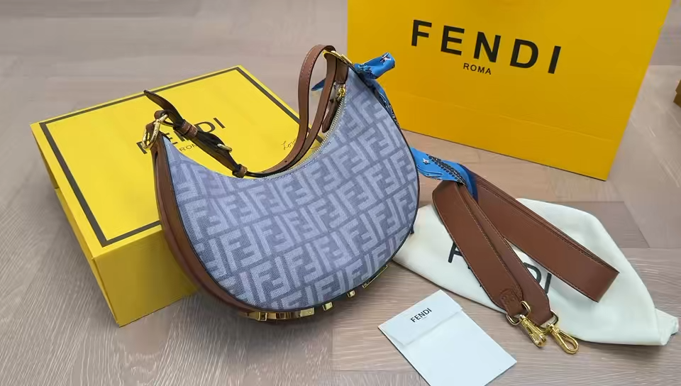 Fendi Graphy Crescent Bag - Image 2