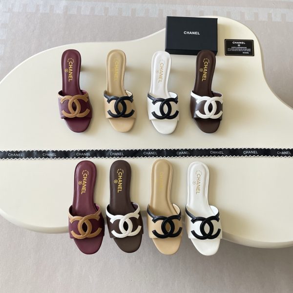 Chanel 26P Double C Two-Tone Flat Slippers