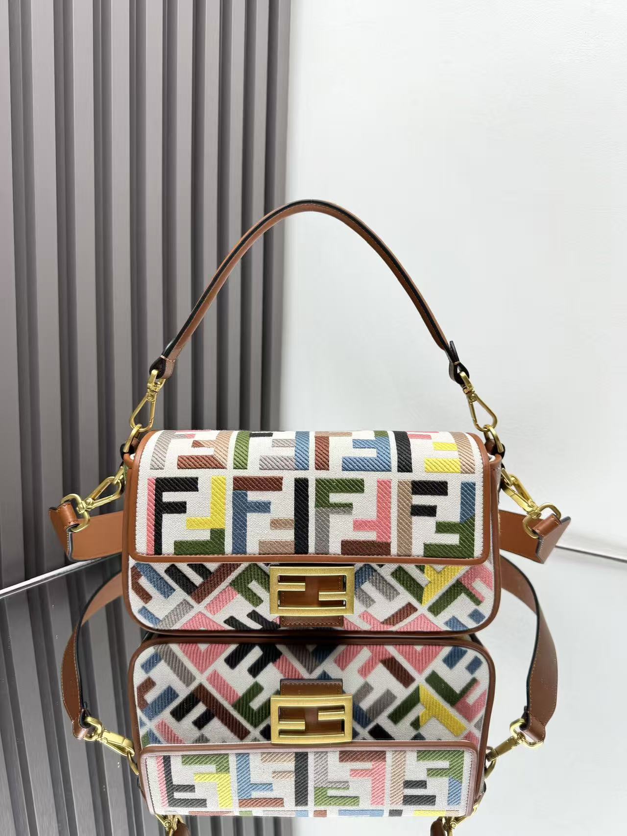 Fendi Baguette Multicolour Canvas Bag - Image 1