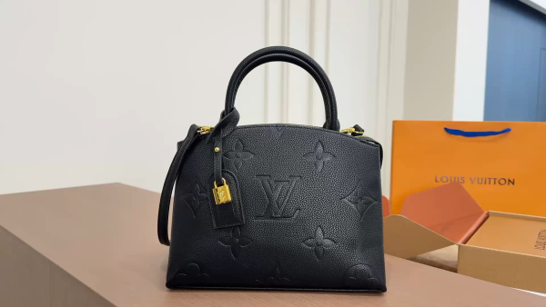Lv Montaigne Bag