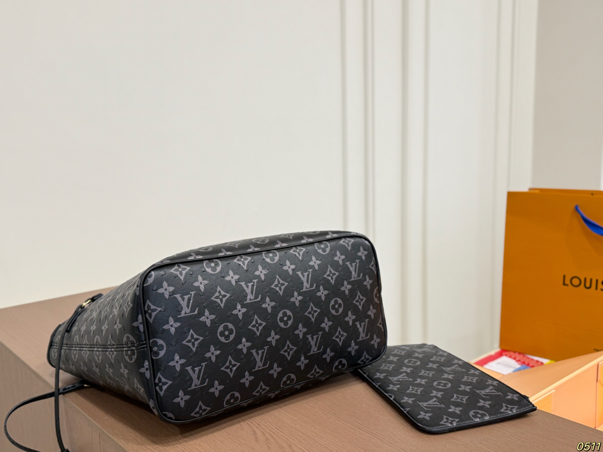 LV Neverfull Shopping Bag - Image 9