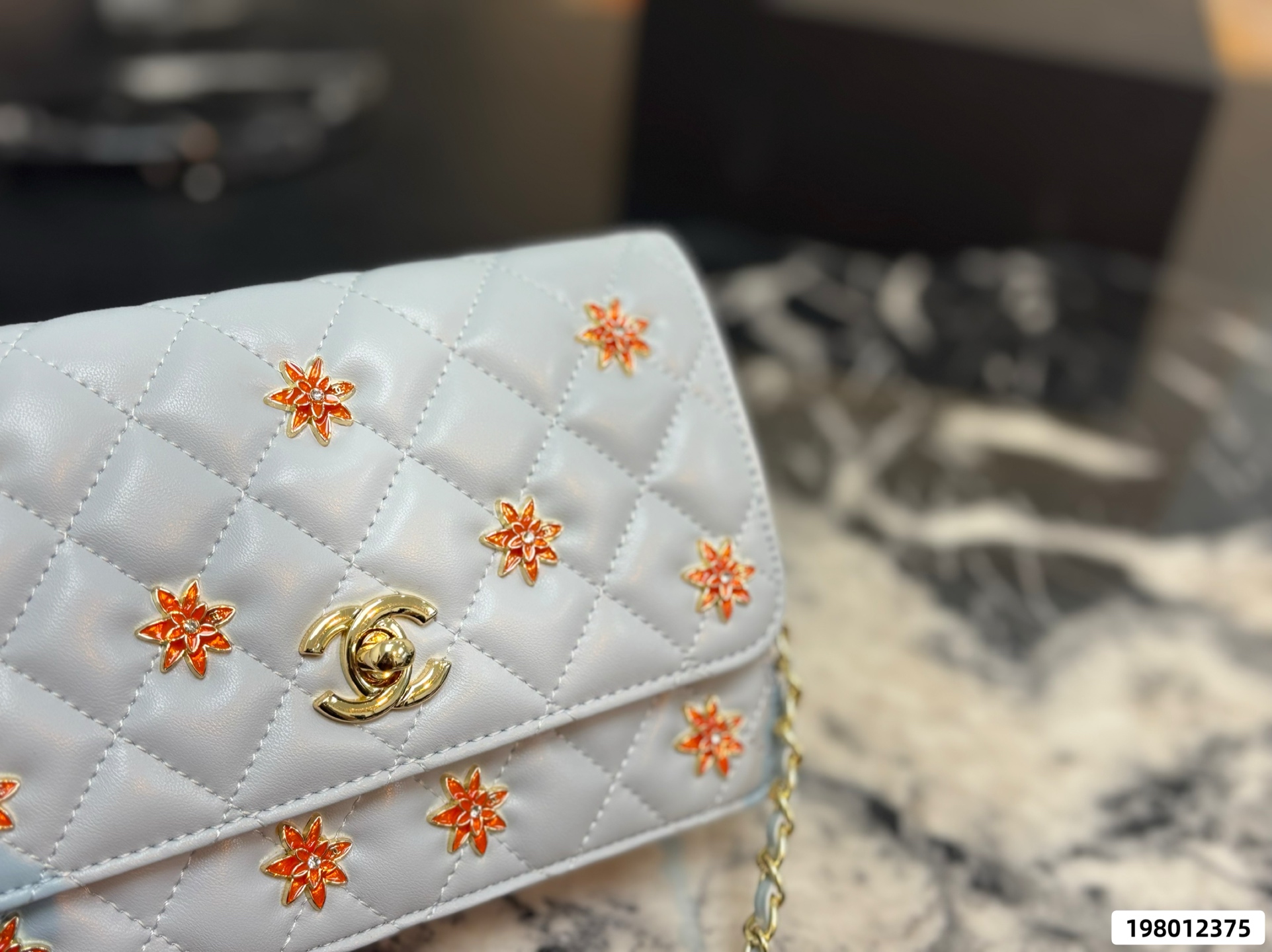 Chanel WOC Badge Chain Clutch - Image 5