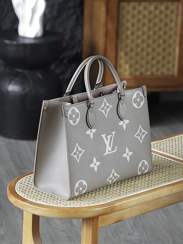 LV OnTheGo MM Bicolor Monogram Empreinte Bag - Top Quality