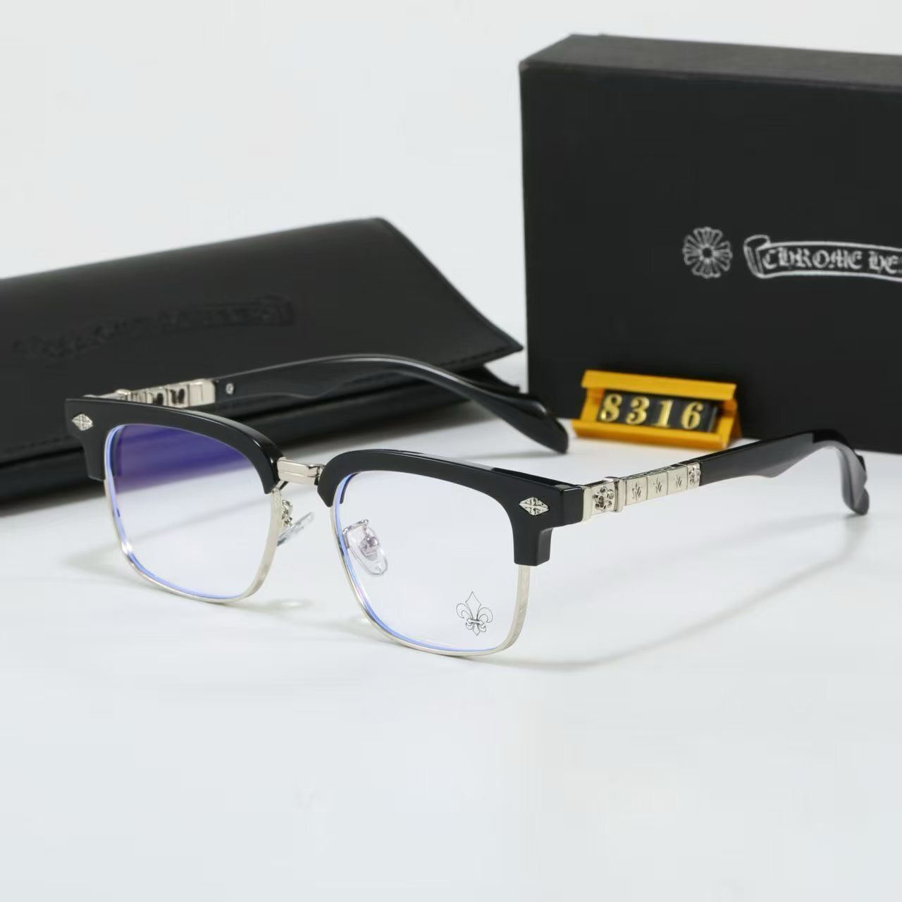 Chrome Hearts Fashionable Sunglasses - Image 3