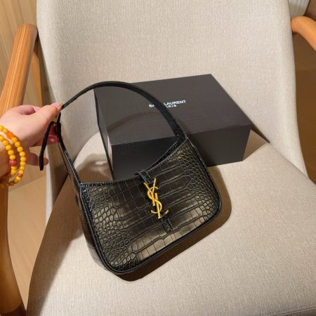 Saint Laurent Le 5 à 7 Hobo Shoulder Bag - Image 3