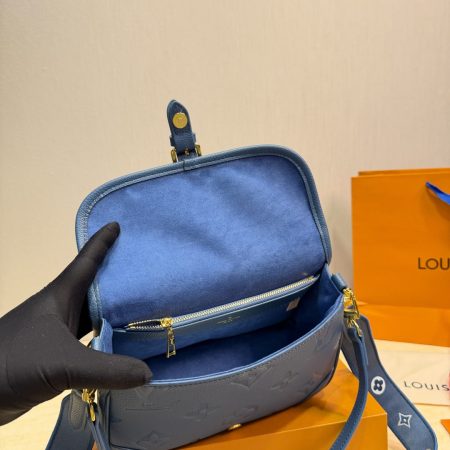 LV Diane Monogram Empreinte Bag - Image 9