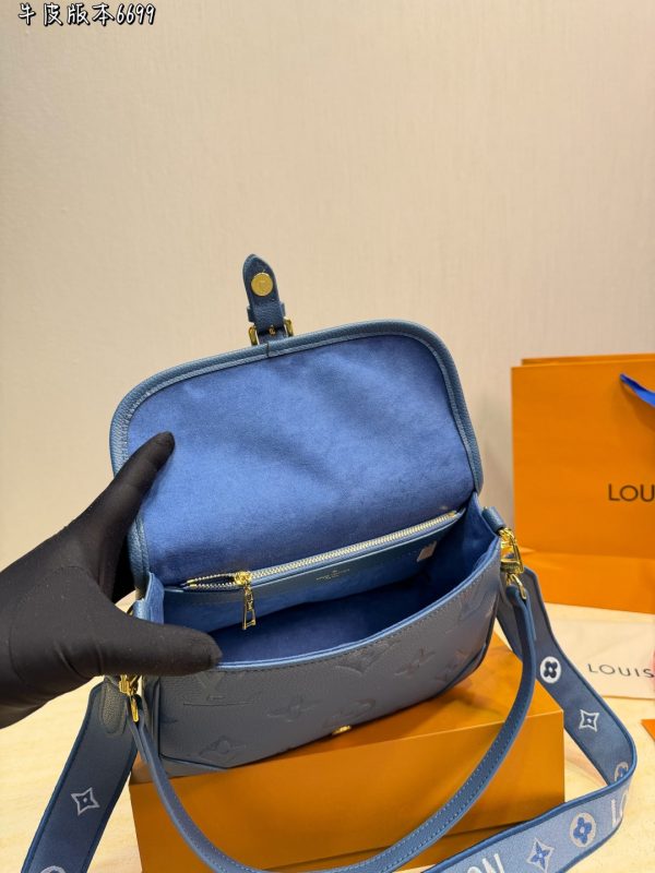 LV Diane Monogram Empreinte Bag
